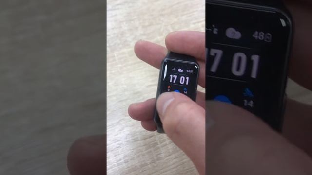 Смарт часы Huawei Band 6 смотреть онлайн