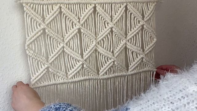 DIY Macrame Cushion! Boho tasseled macrame pillow | intermediate & advanced tutorial! ✨ смотреть онлайн