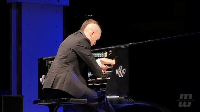 südtirol festival merano . meran 2015 I Cameron Carpenter (International Touring Organ) & Laser-Sho смотреть онлайн