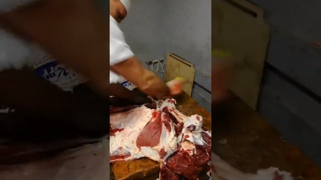 Обвалка говяжьей лопатки! смотреть онлайн