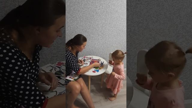 Емилька и мама Магнитная игра-одевалка Vladi Toys Модницы Алиса и Полли .ne, Youtube  ютуб