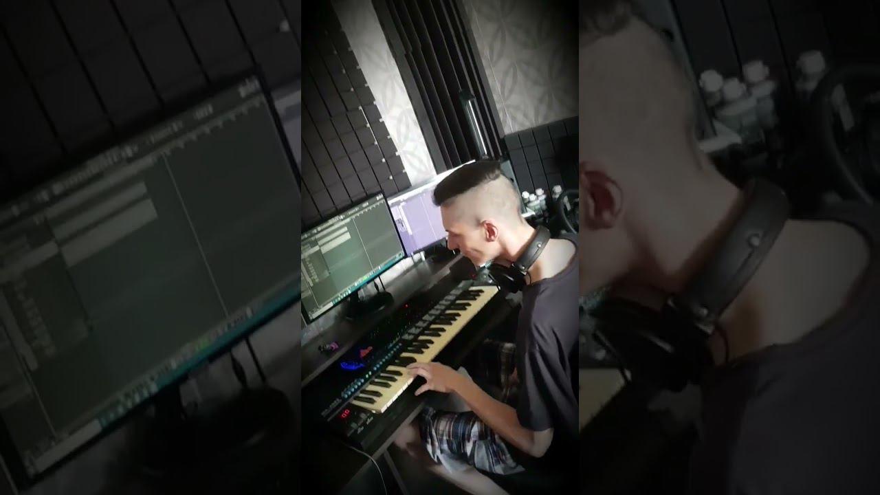 Когда ищешь подходящий синт, но находишь кое-что лучше. смотреть онлайн