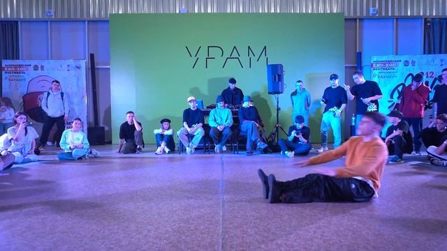 Daniel vs Саня Run | 1x1 Дети 10-13 лет | РЭП НА ГОЛОВЕ 12 смотреть онлайн
