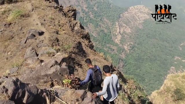 Chanderi Fort Top View....पायवाट फॉलोवर्स_official смотреть онлайн