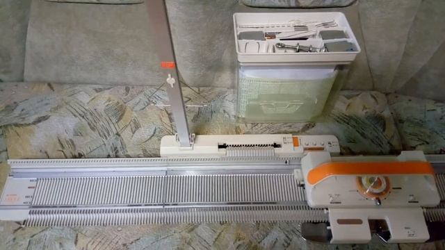 Краткий обзор Вязальной машины Сильвер Рид лекле 70 смотреть онлайн