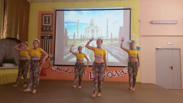 Индийский танец. смотреть онлайн