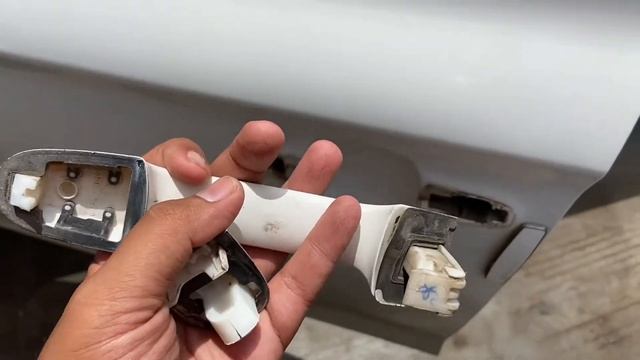 Hyundai I20 Door Handle Change With Price #hyundaii20 #doorhandle