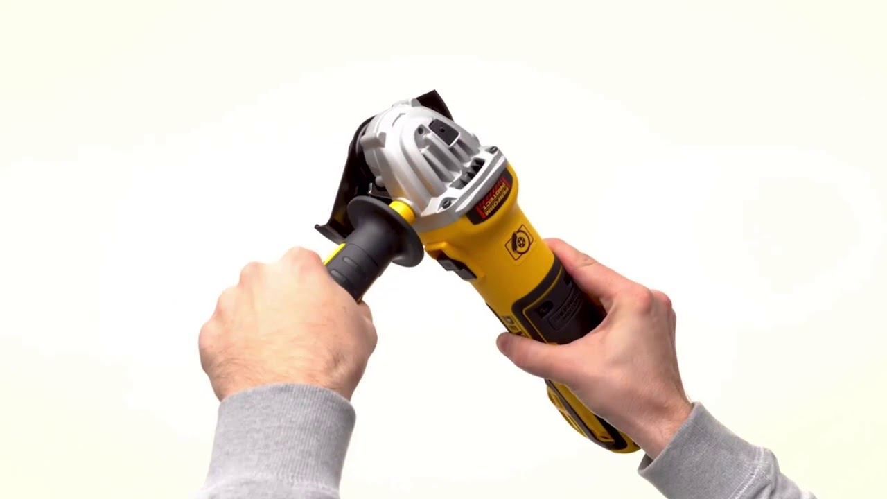 Углошлифовальная машина (болгарка) DeWALT DWE4357-QS, 1700 Вт с регулировкой оборотов смотреть онлайн