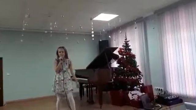 “I will survife”(“Я выживу")(Песня из репертуара G.Geynor) смотреть онлайн