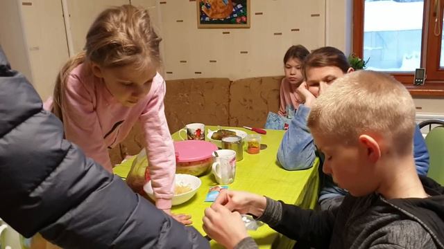 Обновка для Никиты🎈Что с геликом... смотреть онлайн