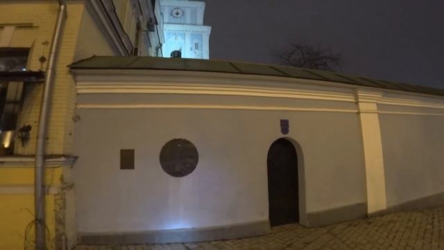 Прогулки по Киеву. Выставка предметов старины на Подоле и история бельгийца Марселя Тири. 4 дек 202 смотреть онлайн