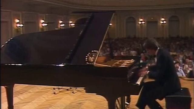 Boris Berezovsky Plays Balakirev Islamey - Video 1990