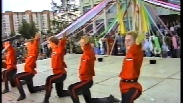 ансамбль танца Юность, июль 1999г. смотреть онлайн