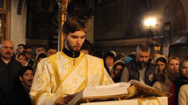 В праздник Рождества Христова Епископ Герман совершил Литургию в Соборе Архистратига Михаила в Сочи смотреть онлайн