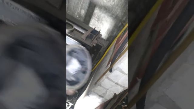 Замена сайлентблоков подрамника Skoda Oktavia A5 1.6