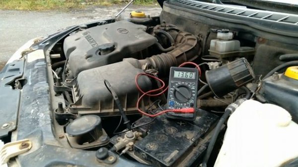 Повышения напряжения генератора с помощью дополнительного диода.