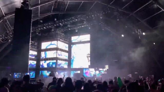 Tokyo Machine & Guy Arthur - ID смотреть онлайн