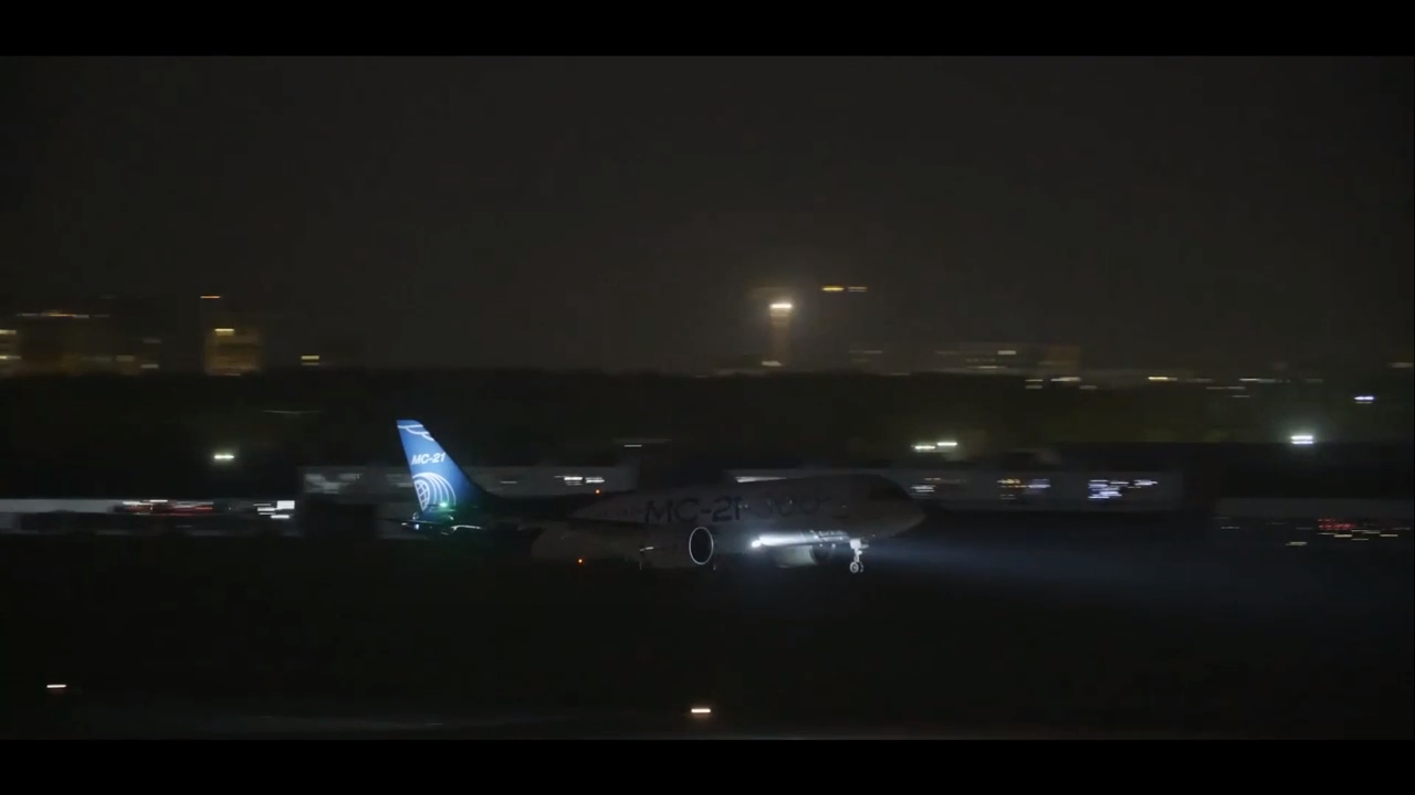 МС-21-300 Ночной полёт – MS-21-300 Night Flight 