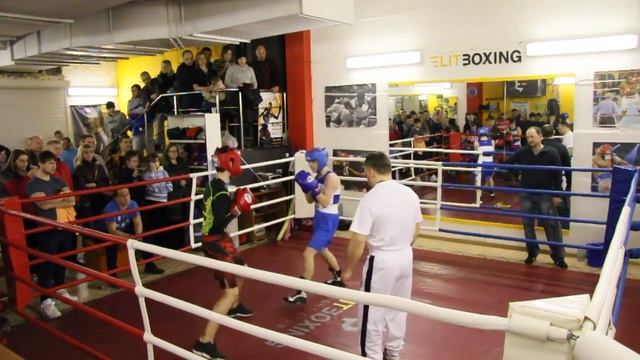 Соревнования по боксу в клубе «ELITBOXING» смотреть онлайн