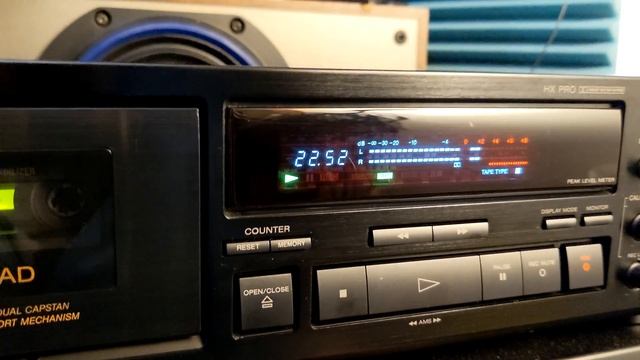 Sony TC-K670, deep bass dual capstan 3 head cassette deck - calibration bias смотреть онлайн