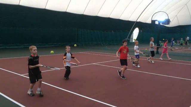 Тренировочные сборы - 2104 в летнем лагере в ТЦ "Долгопрудный" смотреть онлайн