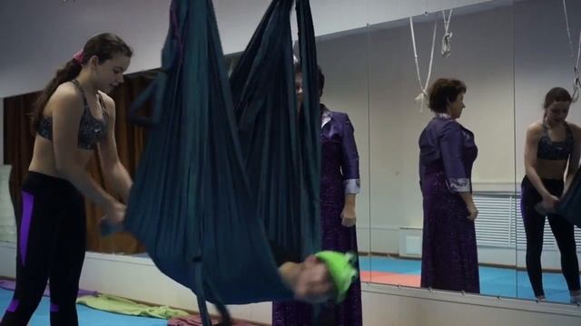 Indigoaero танец в гамаках Лягушонок смотреть онлайн