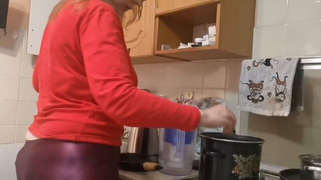 КУКИНГ варим  суп из шеек за 100 рублей,готовка моё все