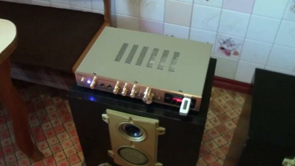 Аудио усилитель Sunbuck AV-298BT