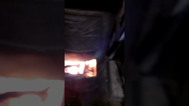 Буржуйка на дровах и отработке! смотреть онлайн