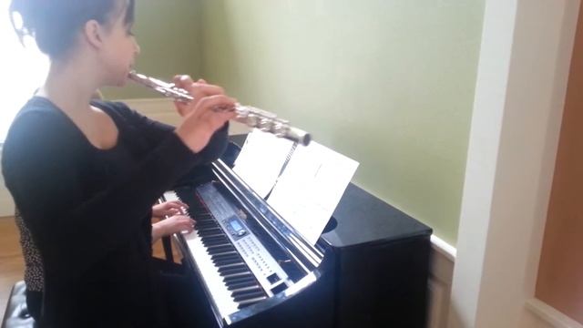 Anechka plays flute Polonaise by Oginski (Полонез Огинского) смотреть онлайн