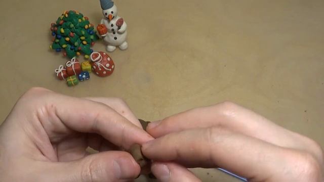 Медведь из пластилина. Мишка с боченком меда. Как слепить медведя. смотреть онлайн