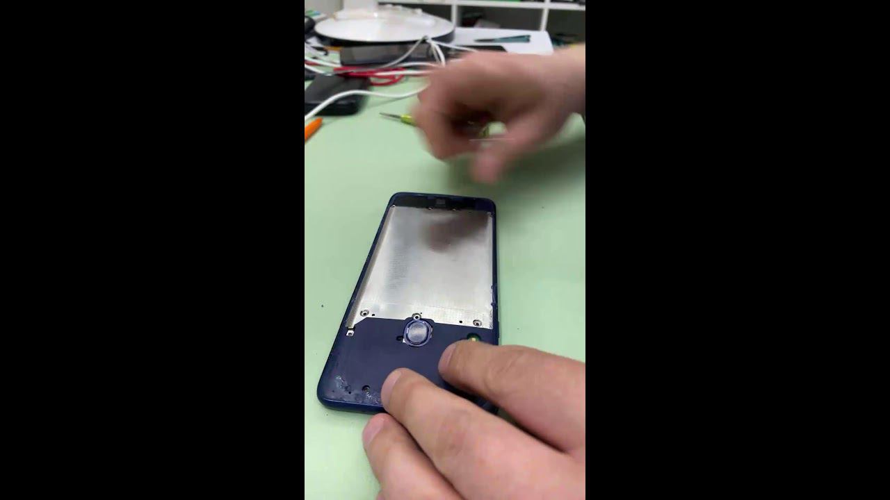 Попытка восстановить Samsung a207, после попадания влаги смотреть онлайн