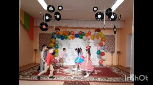 Танец на выпускной Подготовительная группа