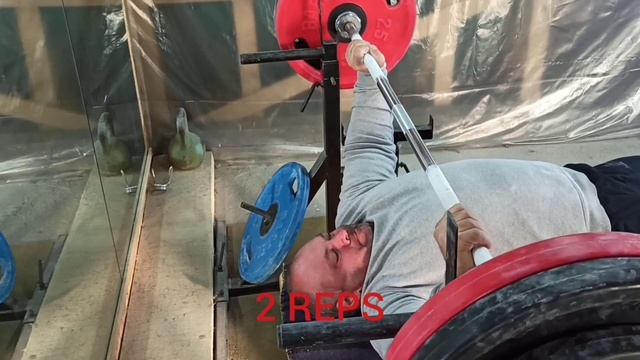 БЕЗ ХИМИИ И СПОРТ-ПИТА. BENCH PRESS WITH PAUSE. смотреть онлайн