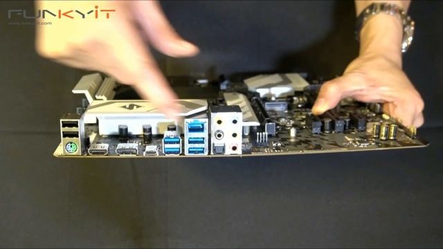 The King of Mainstream Motherboards with Intel B560 chipset? - ASRock B560 Steel Legend смотреть онлайн