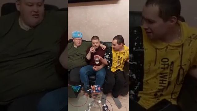 хочу пожрать тв празднуют 23! смотреть онлайн