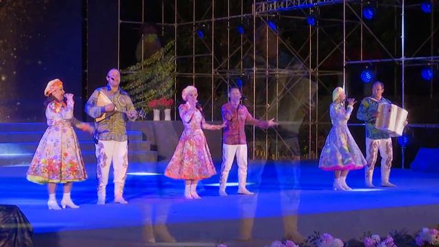 "Золотые дни" смотреть онлайн