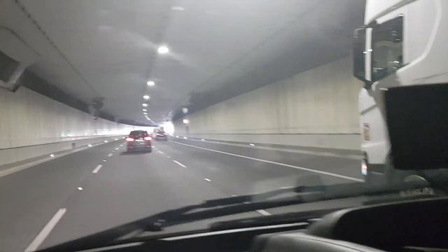 Новый туннель в Варшаве. смотреть онлайн