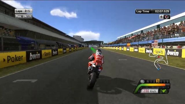 играю в motoGP 13 смотреть онлайн