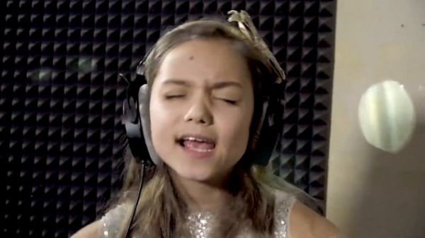 Adriana Li - We will be together