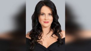 Дмитрий Миллер. Как выглядит знаменитая жена актера и их дочки-близняшки