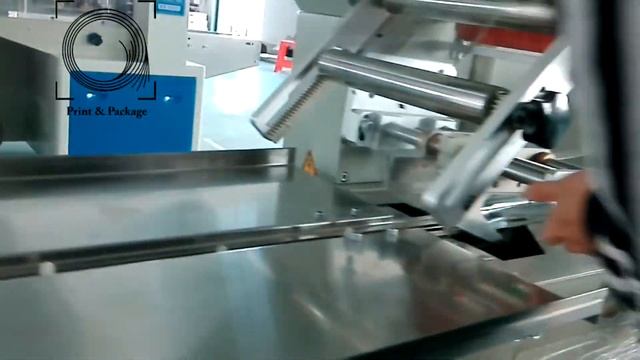 Инструкция по заправке пленки на горизонтальной упаковочной машине с термопринтром смотреть онлайн