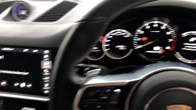 2019 ('69) Porsche Cayenne E-Hybrid in White смотреть онлайн