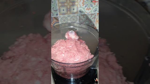 BOSCH MCM3501M ile başdan sona buzluk için köfte yapımı | BOSCH MCM3501M ile kıyma yapımı смотреть онлайн