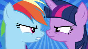 Сумеречная Искорка и Радуга Дэш сражаются.