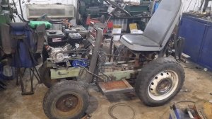 МИНИТРАКТОР с реверсом. Раздельный тормоз.