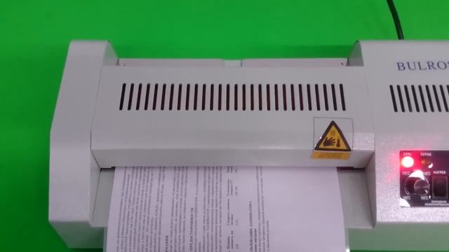 Пакетный ламинатор Bulros FGK 220 смотреть онлайн