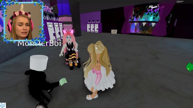 My Best Friend Is Getting Married... To A Monster! (Roblox) смотреть онлайн