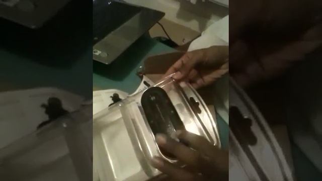 How to open box of Supertooth Buddy смотреть онлайн