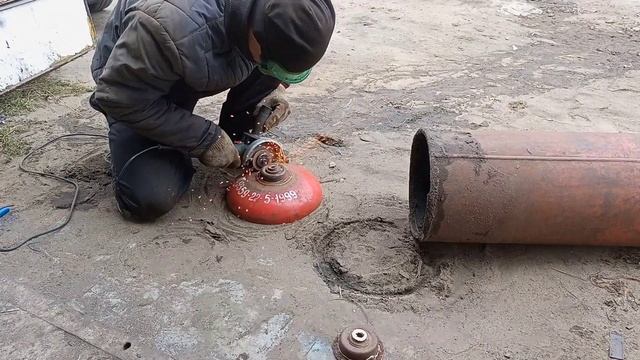 Простая эффективная печь буржуйка в гараж своими руками ! КПД 150%? печка из газовых баллонов. смотреть онлайн